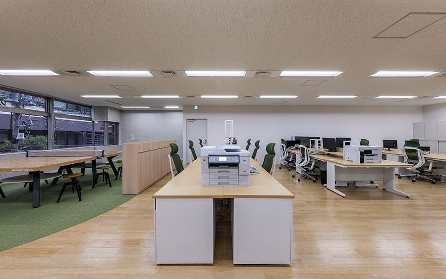 服部商事株式会社様 改装後のオフィス