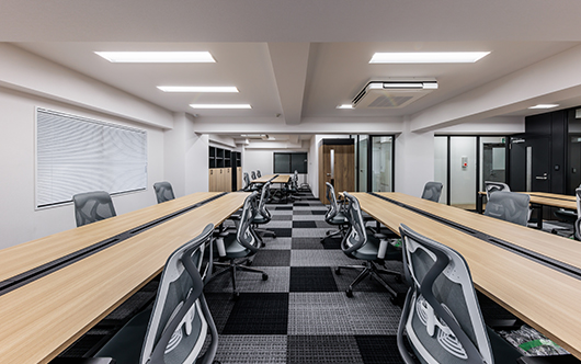 株式会社プラン様 改装後のオフィス