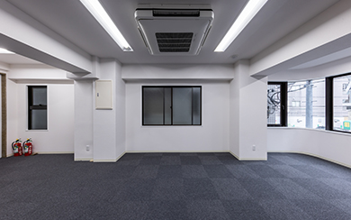 株式会社プラン様 改装前の店舗内