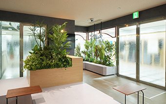 京阪建物株式会社様 コミュニティベンチ