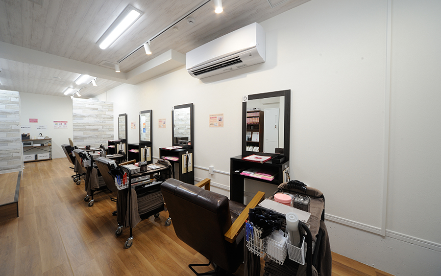 COLOR PLUS 京都店（株式会社マスターピース）様 店内スペース