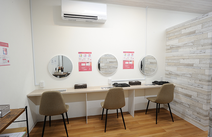 COLOR PLUS 京都店（株式会社マスターピース）様 店内スペース