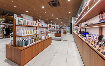 NOIN beauty 蔦屋書店 龍ヶ崎 / 株式会社トップカルチャー様 ディスプレイスペース