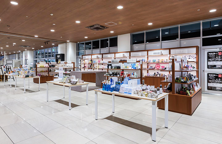 NOIN beauty 蔦屋書店 龍ヶ崎 / 株式会社トップカルチャー様 プロモーションスペース