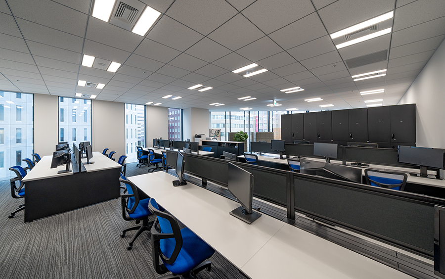 スズカ税理士法人様 執務室