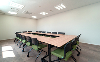 株式会社種清様 小会議室