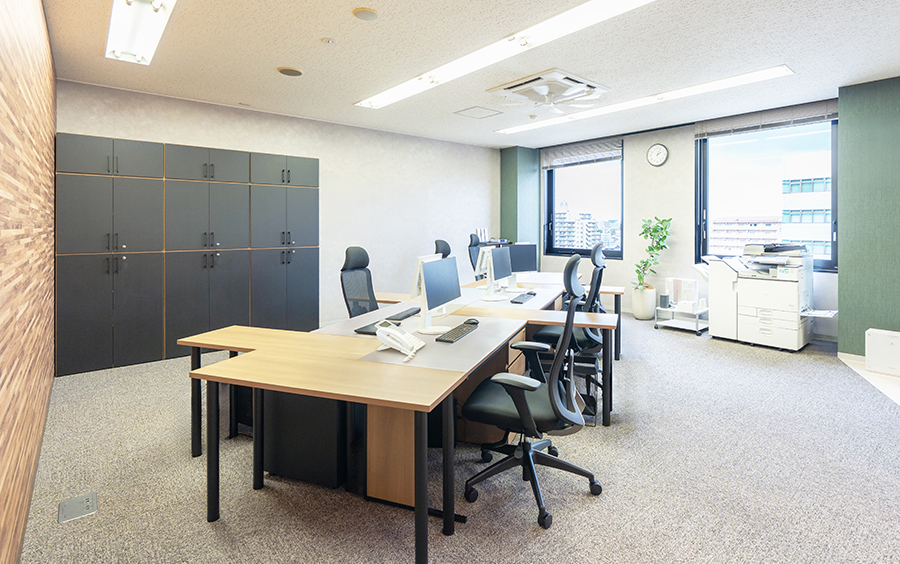 テンプスタッフフォーラム株式会社様 執務室