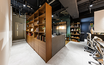 神奈川・横浜元町ショールーム × MODERN THEORY Lab. シェアスペース