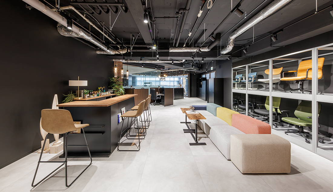 オフィス施工事例 神奈川・横浜元町ショールーム × MODERN THEORY Lab.
