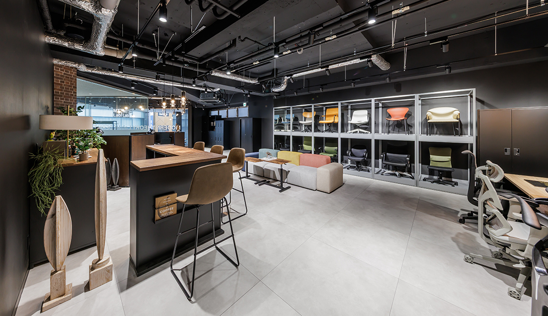 オフィス施工事例 神奈川・横浜元町ショールーム × MODERN THEORY Lab.