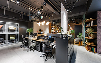 神奈川・横浜元町ショールーム × MODERN THEORY Lab. ワークスペース