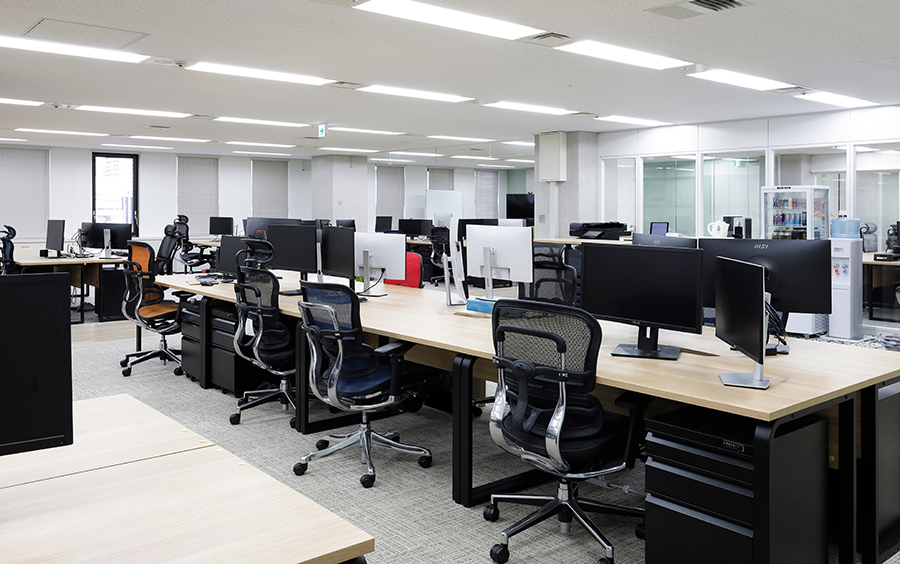 株式会社YUZURIHA様 執務室