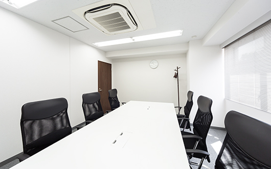 東京心和法律事務所 会議スペース