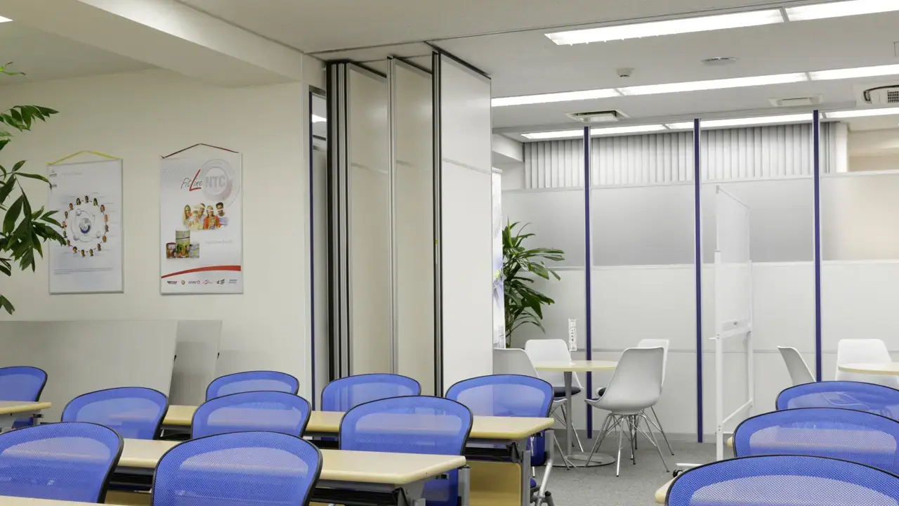 株式会社PMインターナショナル 様｜オフィスデザイン・レイアウト 施工事例