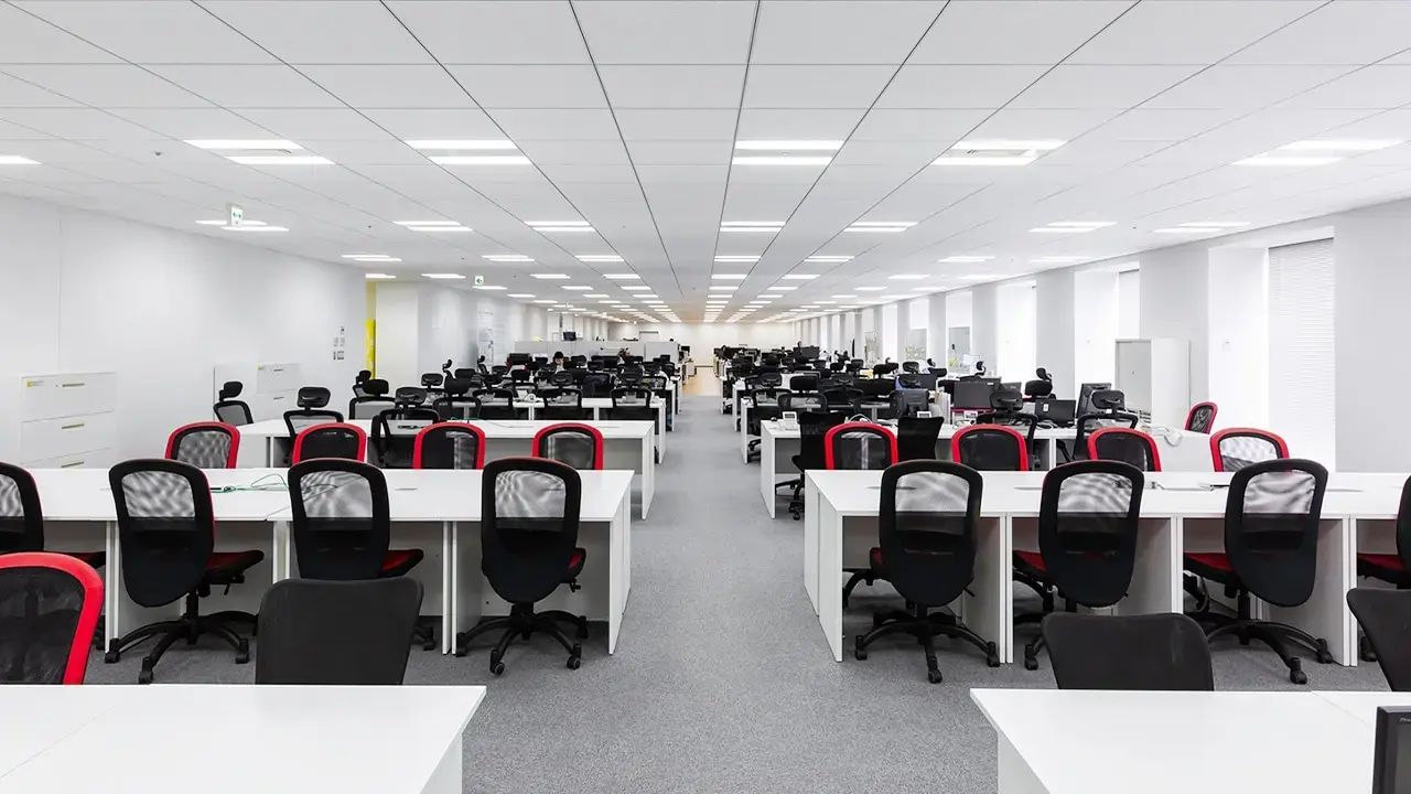 株式会社いえらぶGROUP様｜オフィスデザイン・レイアウト 施工事例
