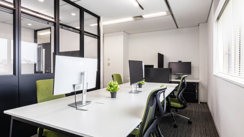 税理士法人烏丸会計事務所様