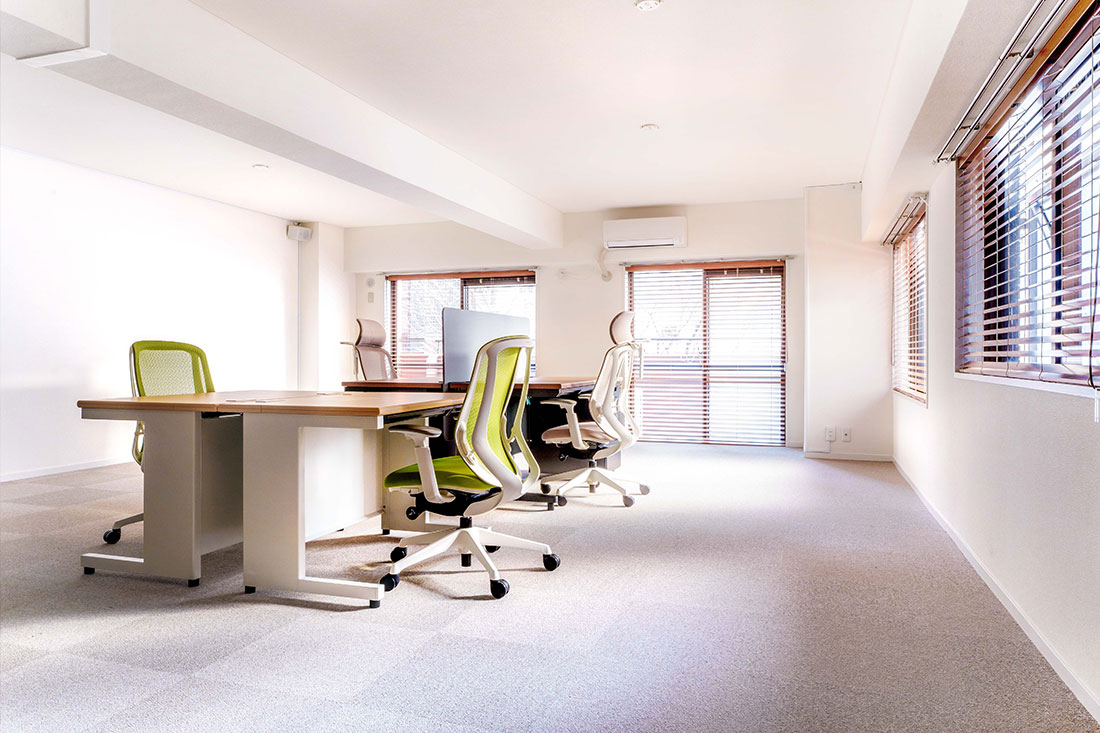 原綜合法律事務所様 改装後のオフィス
