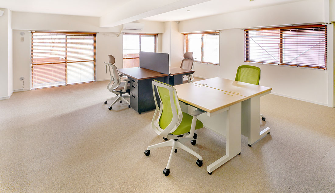 原綜合法律事務所様 改装後の店舗内