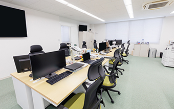 非破壊検査株式会社様 ワークスペース