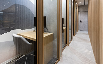 情報サービス業 ミーティングスペース