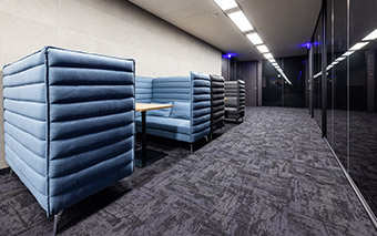 株式会社マツキヨココカラ&カンパニー ミーティングスペース