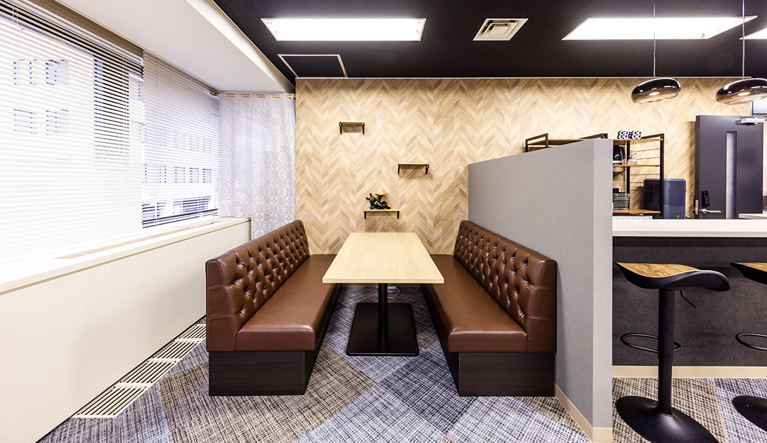 オフィス施工事例 ダブルエース株式会社様