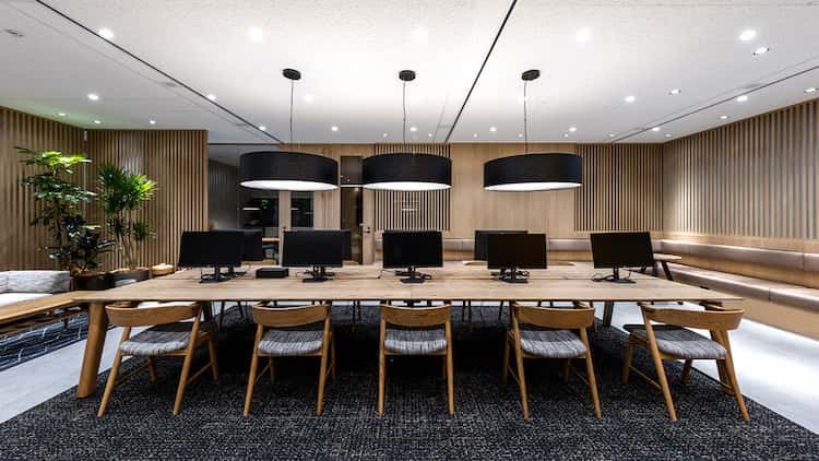 情報サービス業 様|オフィスデザイン・レイアウト 施工事例