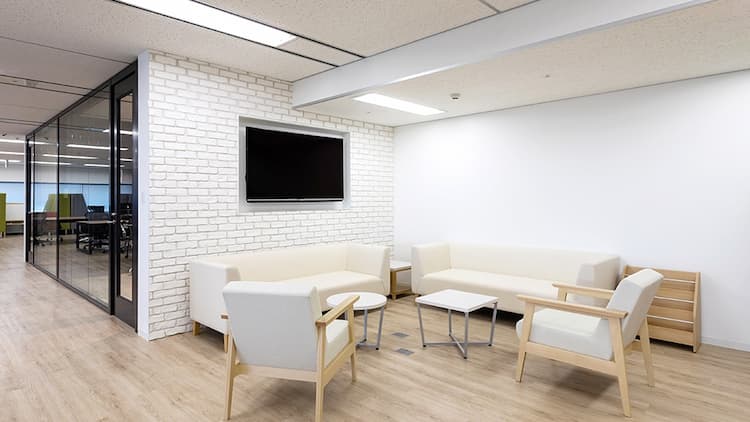 YellowfinJapan株式会社 様|オフィスデザイン・レイアウト 施工事例