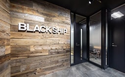 BLACK SHIP株式会社様
